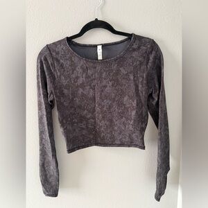 Lululemon Gray Long Sleeve Women's Crop Top